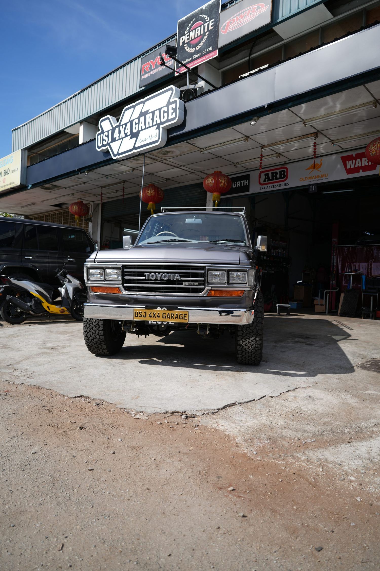 The 60 Series, Keith's chassis-up Land Cruiser HJ60 2H build