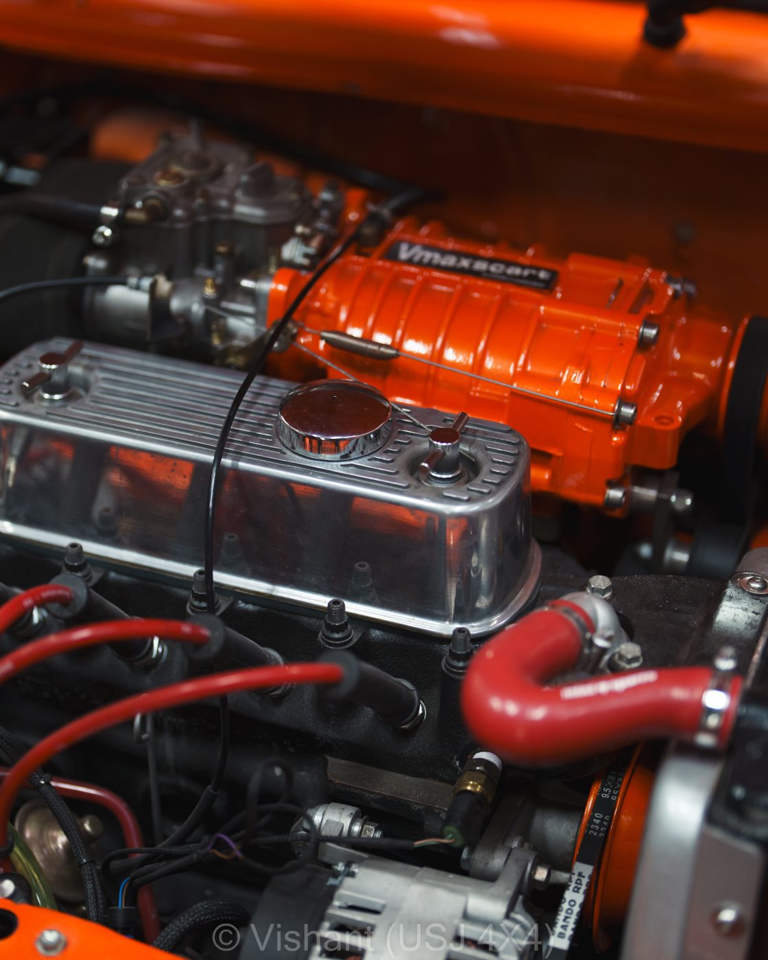Supercharged classic Mini engine bay