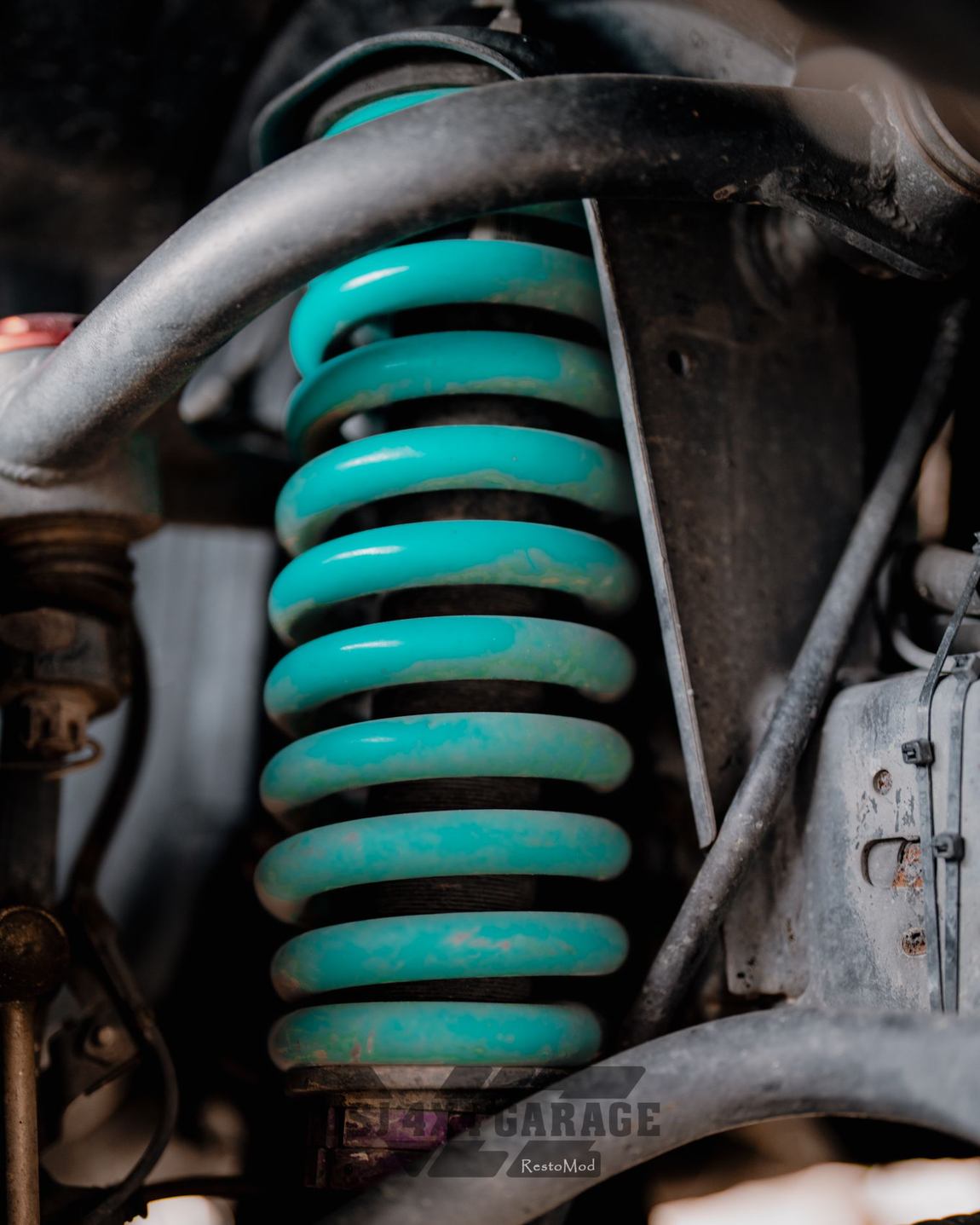 Dobinsons coil spring detail under the Hilux